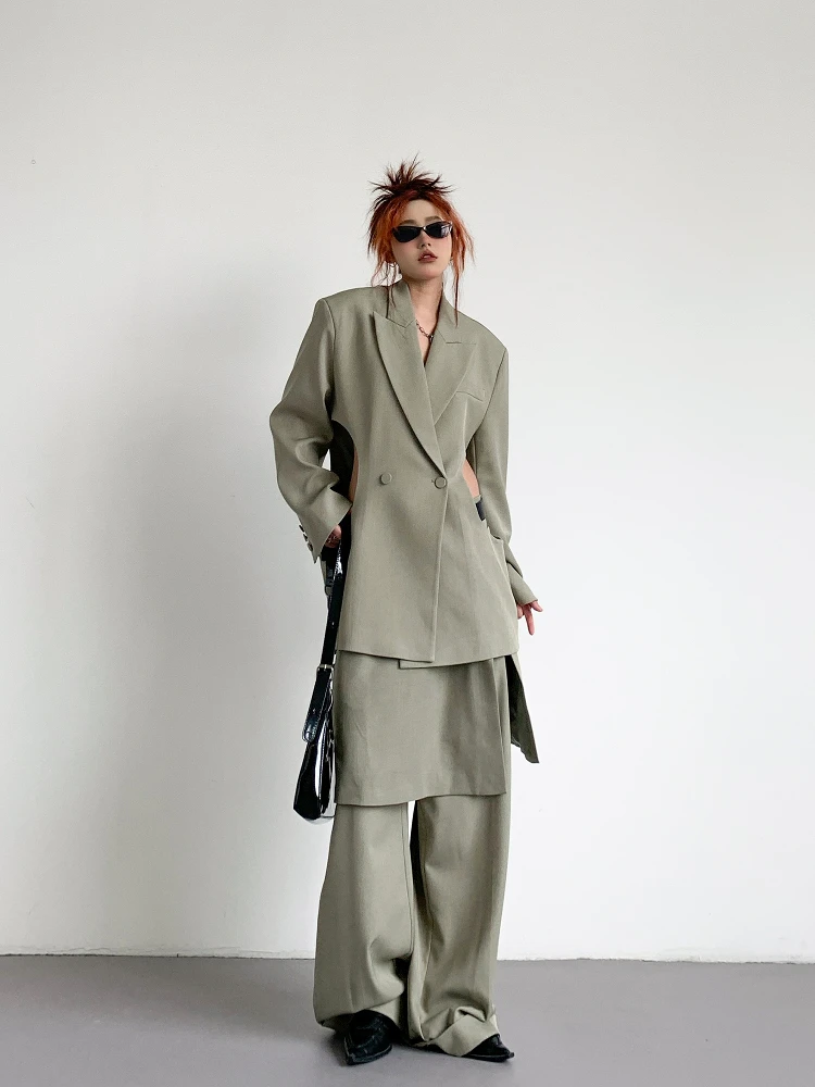 Tannt Set di pantaloni da donna 2025 Primavera Estate Nuovo cappotto blazer scavato Falso due pantaloni larghi casual con gonna lunga Set di due pezzi