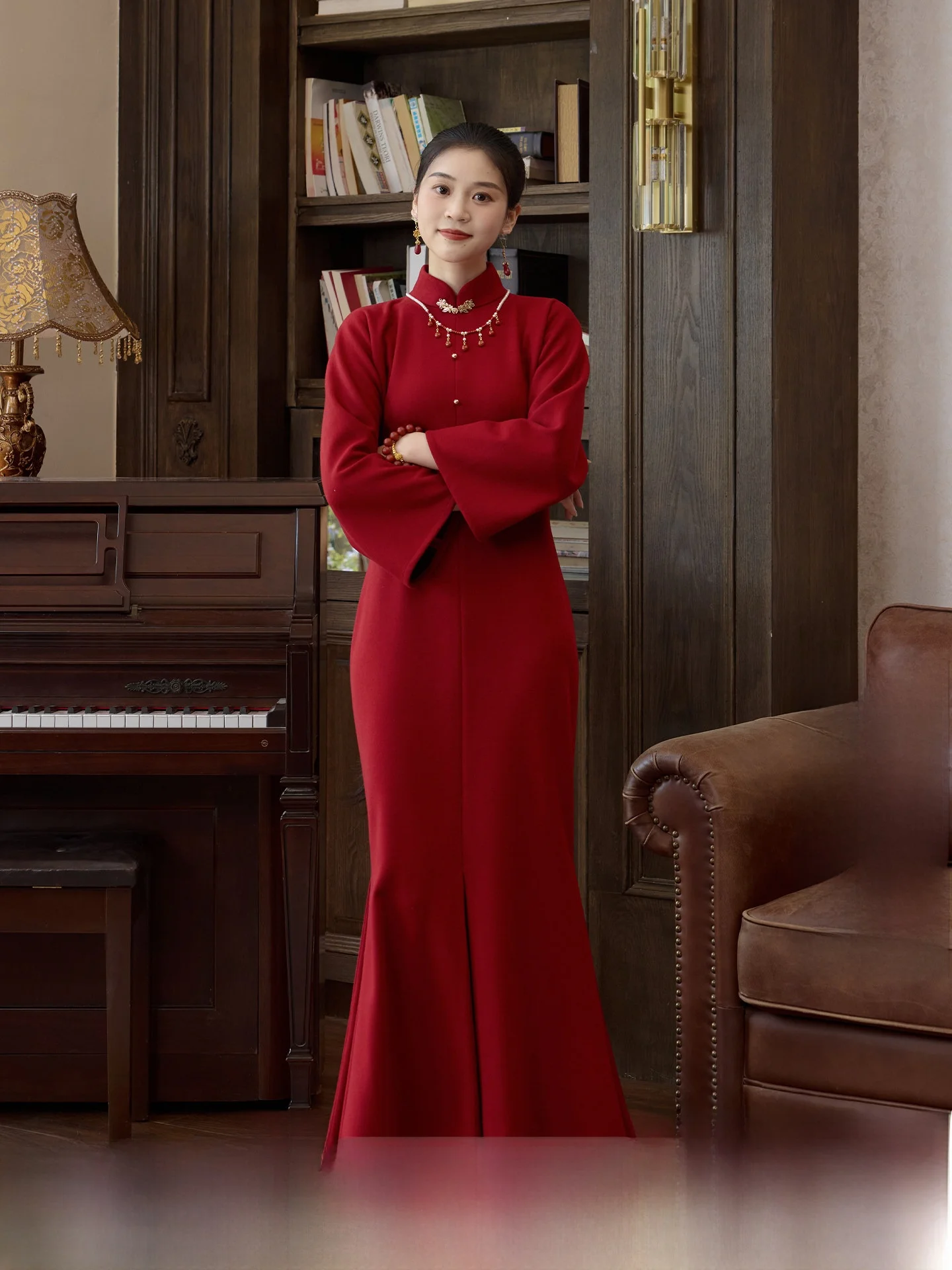 

Новинка! Осенняя женская юбка-русалка в китайском стиле для помолвки и возвращения домой, оригинальная национальная модель с воротником-стойкой.