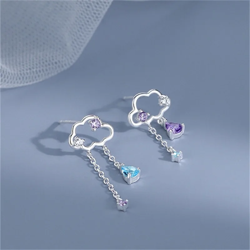 1 Pair of Cloud Shaped Raindrop Earrings Women's Fashionable Simple Asymmetrical Light Luxury Tassel Earrings Daily Matching