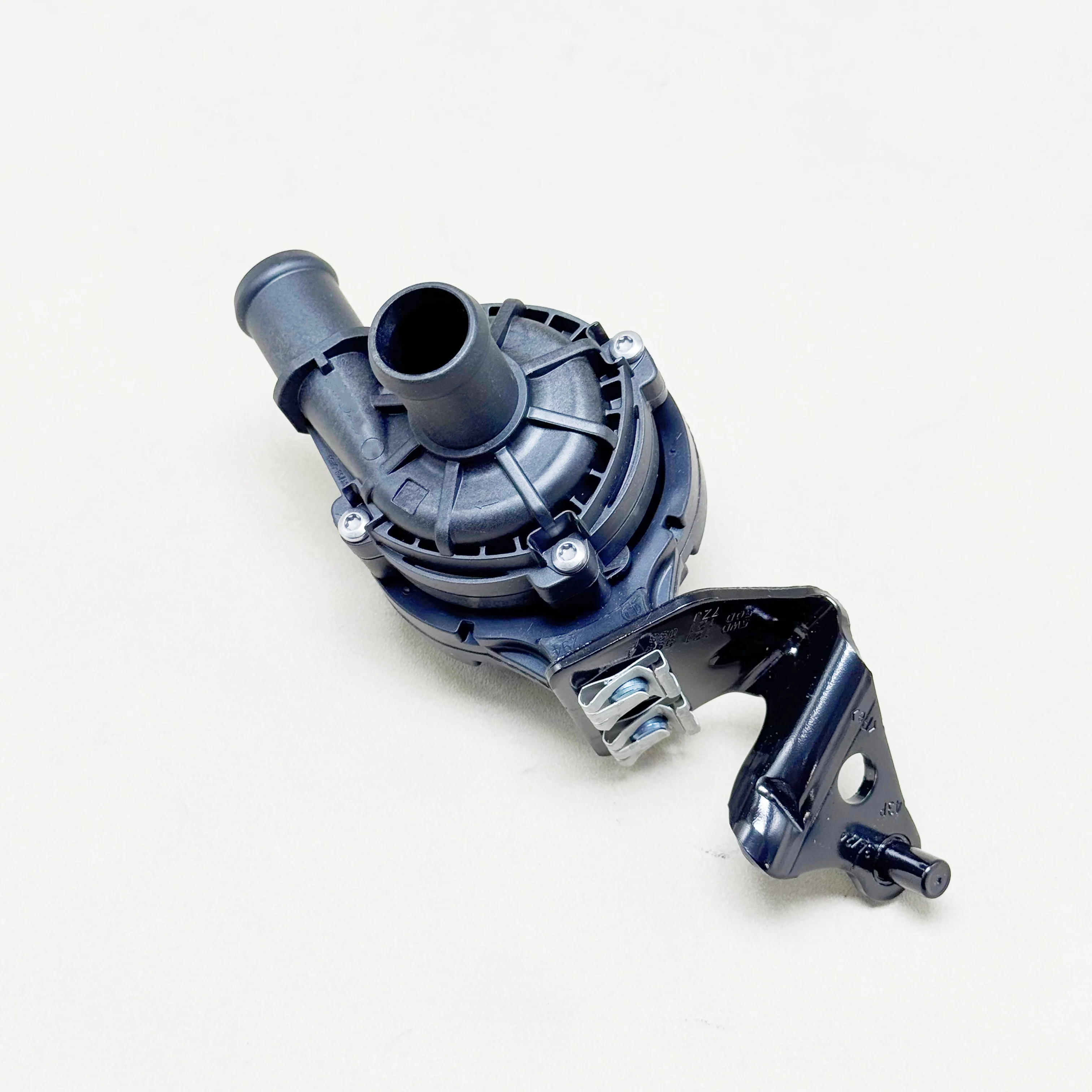 

5Q0121599AA 2QD965567 5Q0965567H Вспомогательные насосы охлаждающей жидкости для Tiguan, Passat B8, Golf, Audi A3, Cabriolet, A1, Q3, Q2