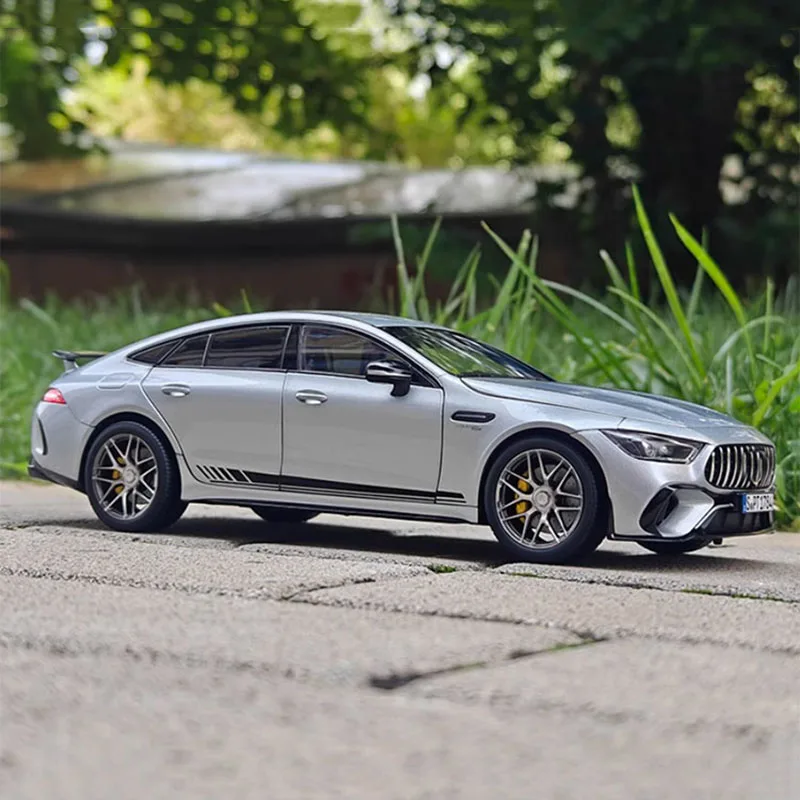 NOREV 1:18 GT63 4Matic 2021 alloy fully open car model