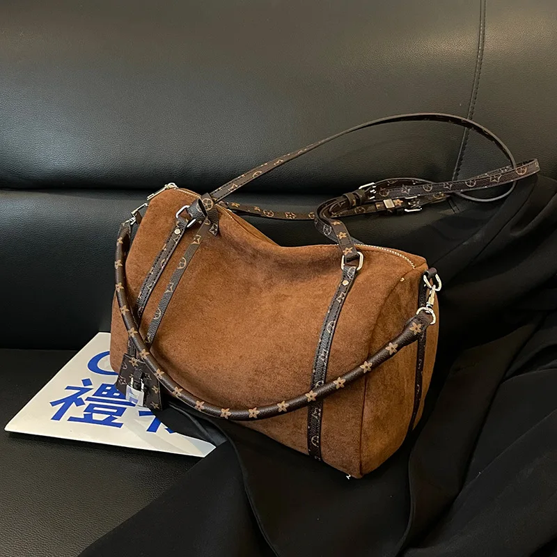 

2025 Vintage Pillow Bag, Spacious Shoulder Purse for Women, Fashion Crossbody Tote, Minimalist Day to Night Bag, Textured Sling