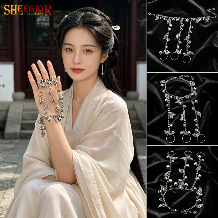 Boho Hollow Leaf Bell Tassel Slave Bracelet Ornaments Vintage Finger Rings Bracelets Fashion Dance Sporty Decorative Accessories