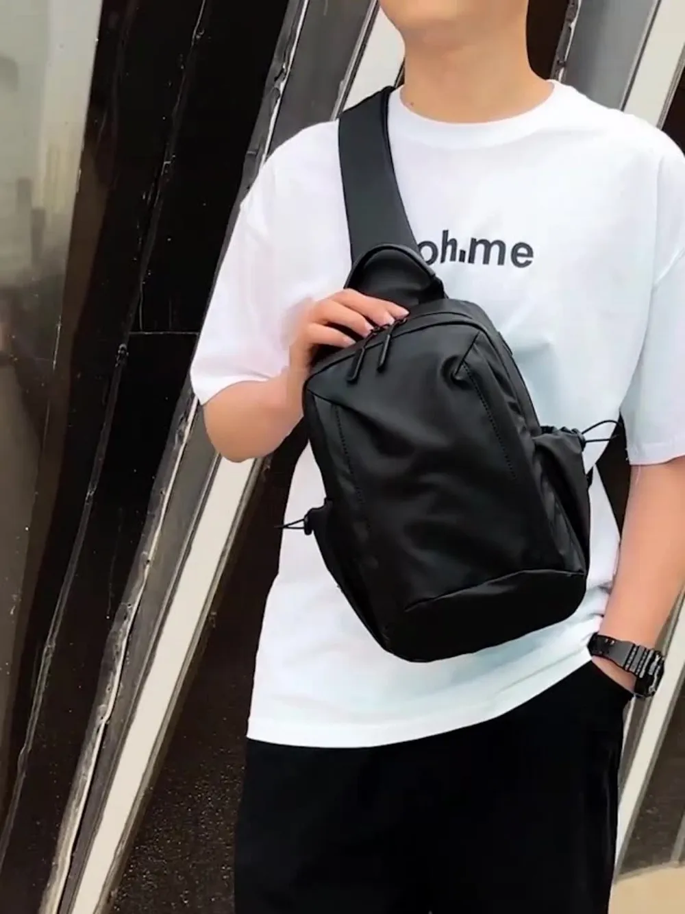 

Casual Business Backpack, Durable Waterproof Oxford Outdoor Backpack Outdoor sports backpacks Men's Chest Bag