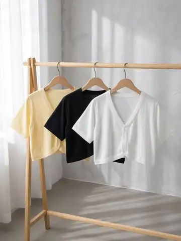 Outerwear Jerseys Summer Cardigan Women Cropped Blouses Korean Fashion Style Cute V-neck Women's Coat Black Bolero Woman Basic