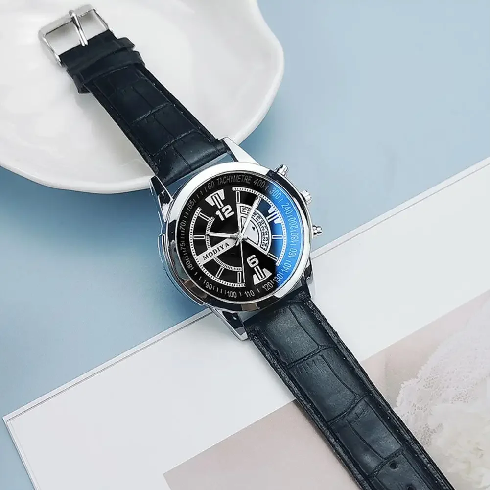 Men Quartz Watch Round Dial Alloy No Delay Adjustable Faux Leather Strap Time-checking High Accuracy Wristwatch Reloj Hombre