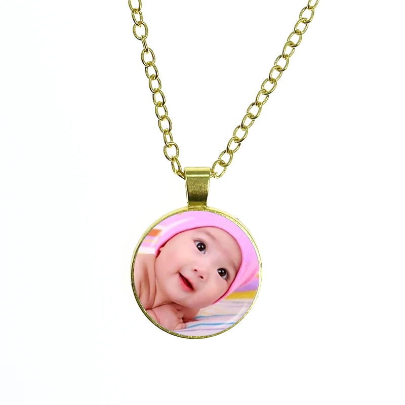 Round Photo Pendant Customized Necklace For Your Baby Photos Of Mom, Dad And Grandparents Jewelry Gifts For Family Member