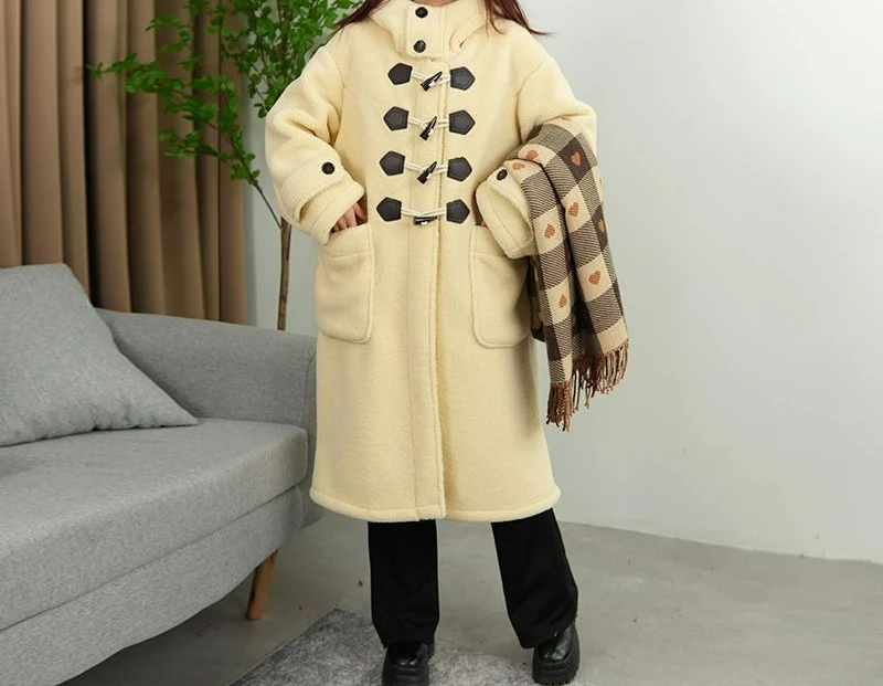 

2025 Autumn and Winter New Hooded Double-layer Thickened Horn Buckle Loungewear Can Be Worn Outside The Coat
