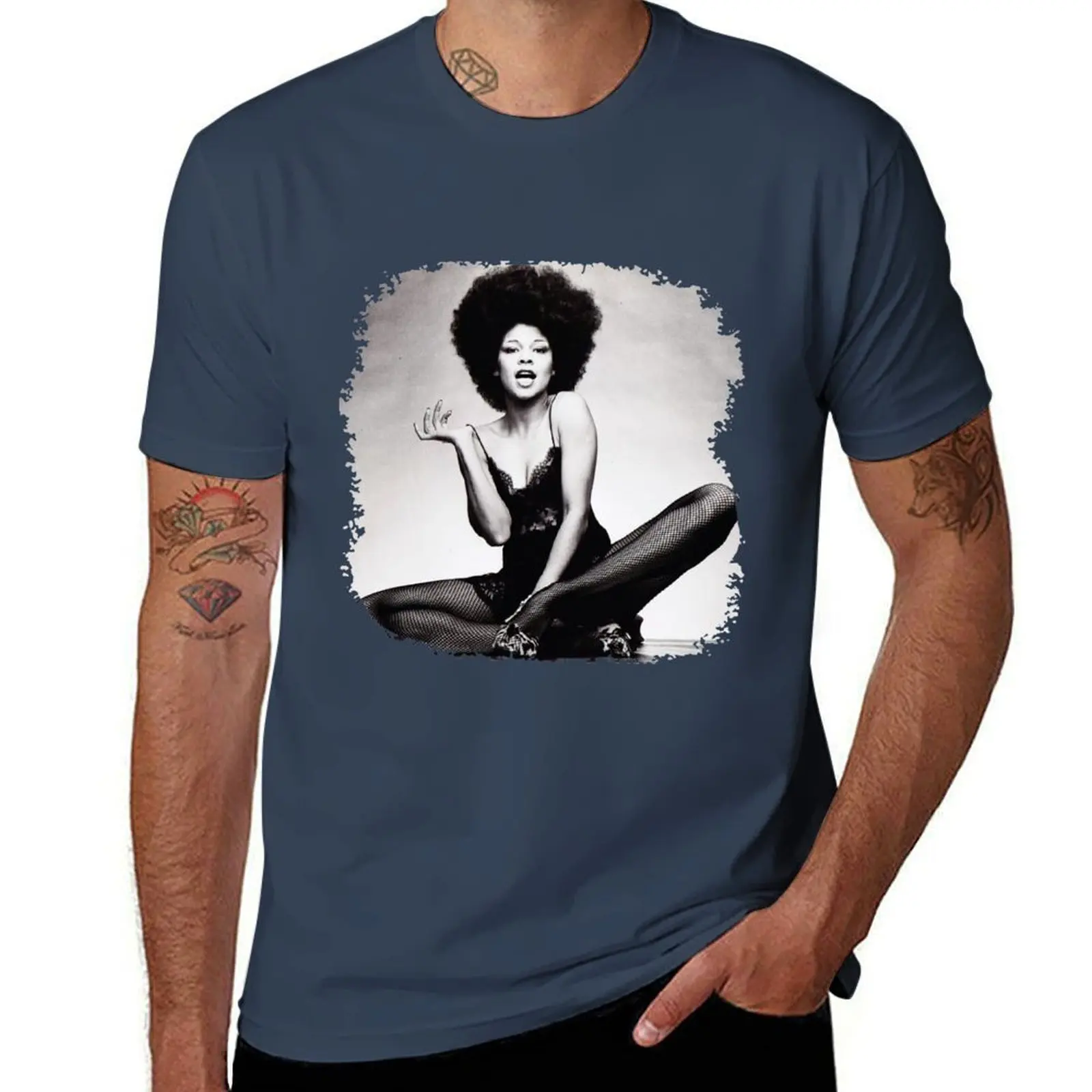 

Soul Davis Funk and Vintage Betty 1970s Band T-Shirt Summer Fashion Casual Tee Shirt
