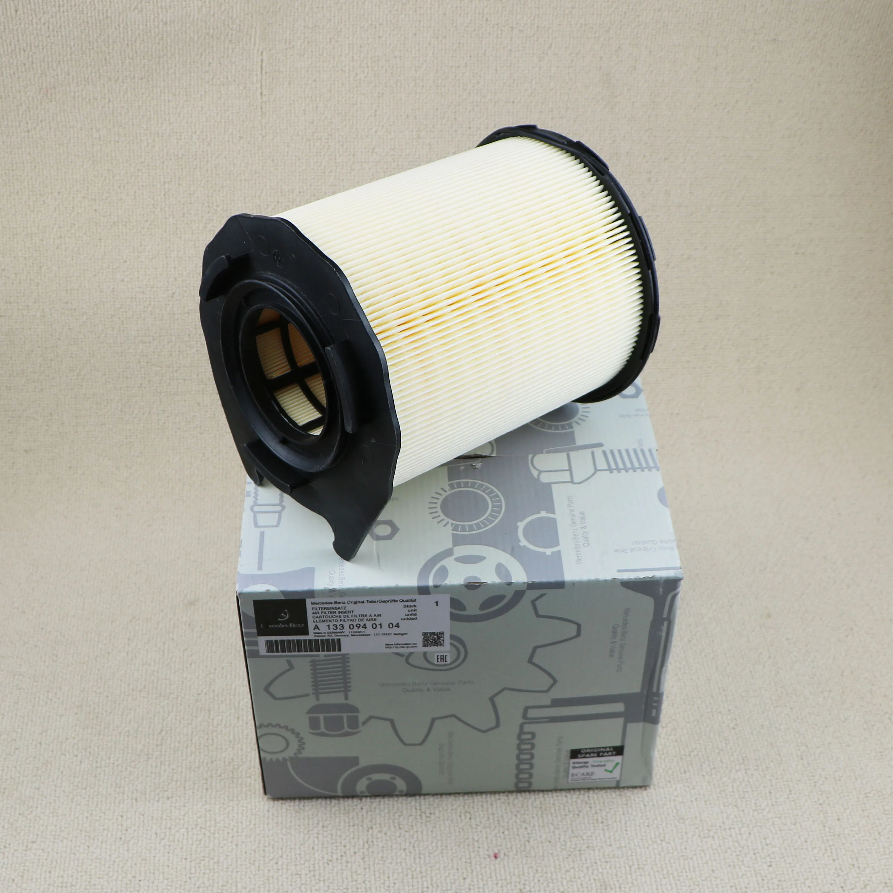 A1330940104 Car Air Filter For Mercedes-Benz W176 A45 AMG 2014-2018 C177 CLA45 AMG 2014-2018 1330940104