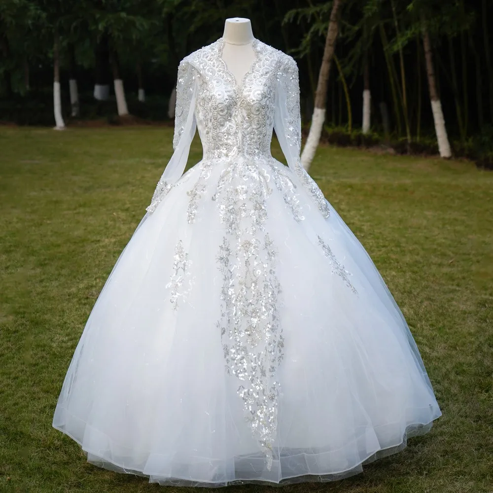 

Luxury Sequin Applique Wedding Dresses Deep V-neck Long Sleeve Princess Bride Dress Vintage Formal Women Wdeeing Ball Gown