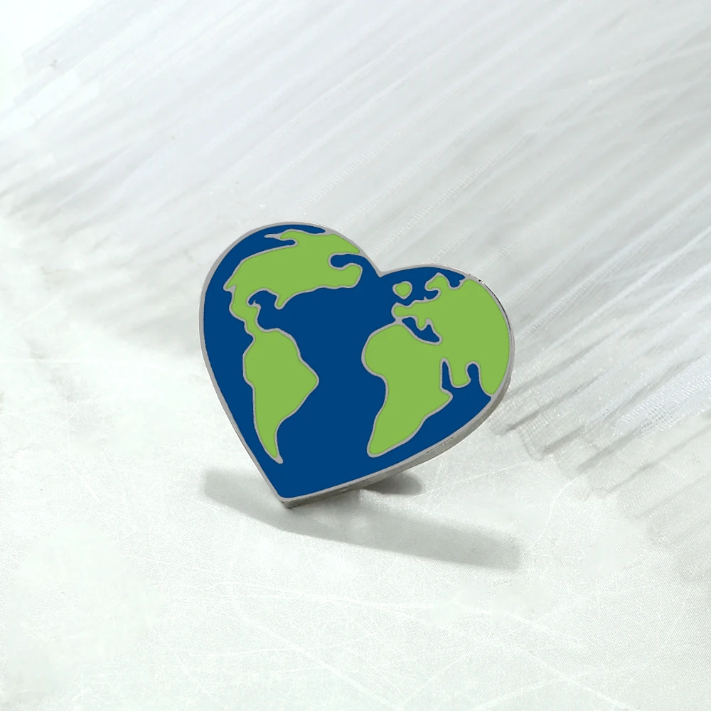 Green Heart Shape Earth Brooch Enamel Pin Creative Plant Seed Sapling Coconut Tree Maple Leaf Cactus Forest Mountain Denim Badge