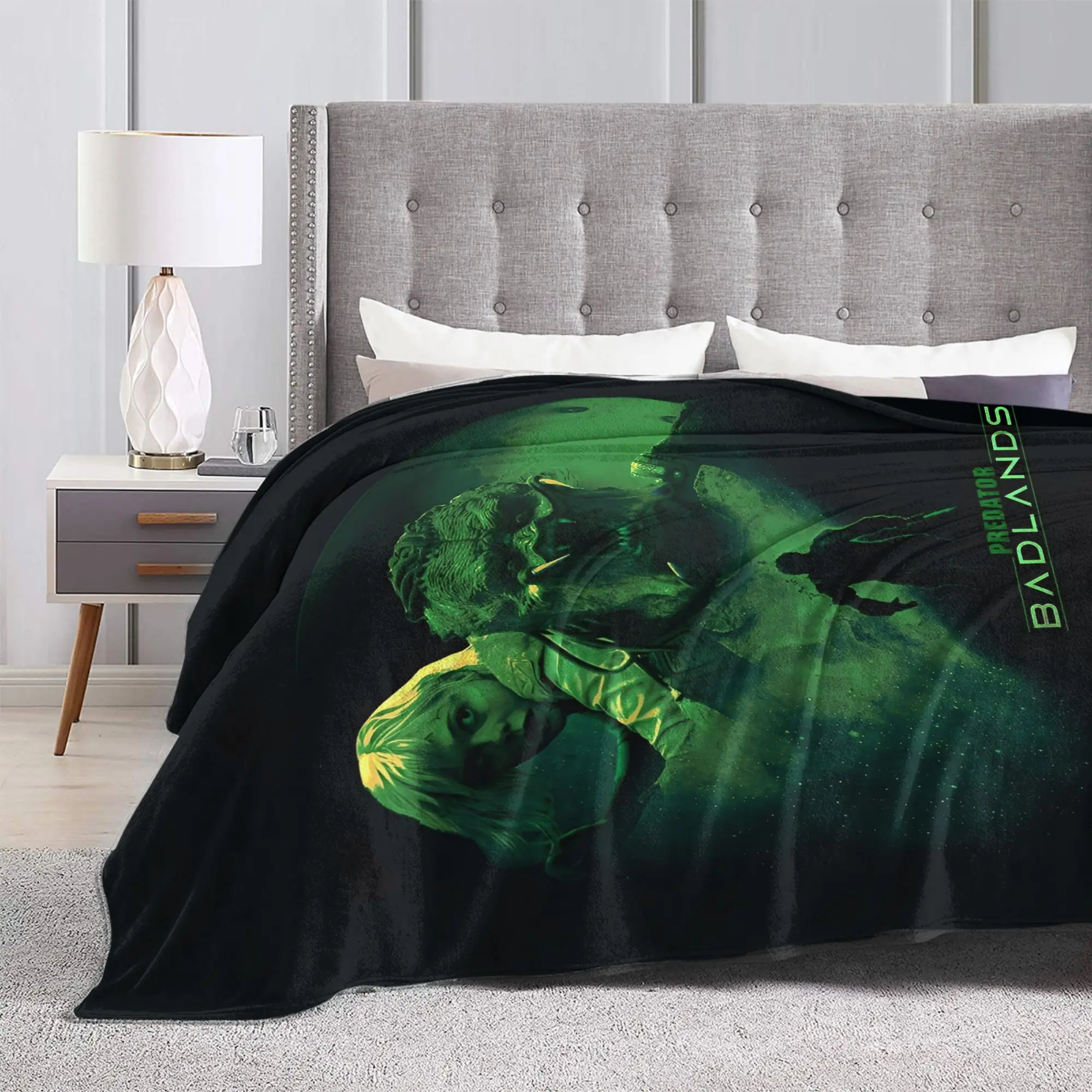 Predator: Badlands Blankets Soft Flannel Comfort Present  Throw Blanket Bedspread