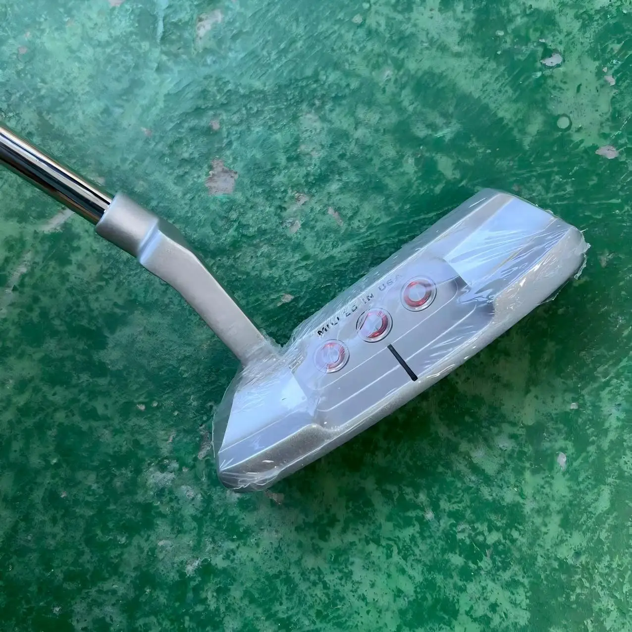 

New Precision Milled Putter, Engineered for a Pure Feel and True Roll, Premium Golf Club, Right Hand.