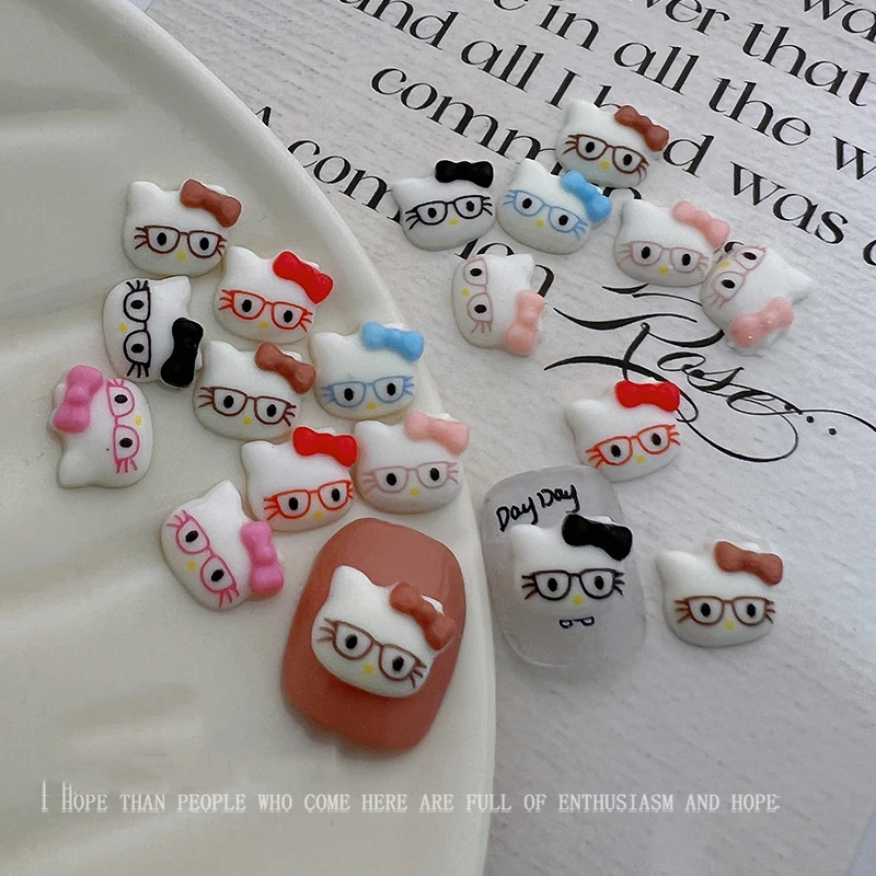 ชาร์มเล็บเรซิ่นลายการ์ตูน Hello Kitty สีชมพู Y2K 50 ชิ้น ขนาด 8/10 มม. ประดับเล็บ Hello Kitty น่ารัก โบว์ KT ลายแมว