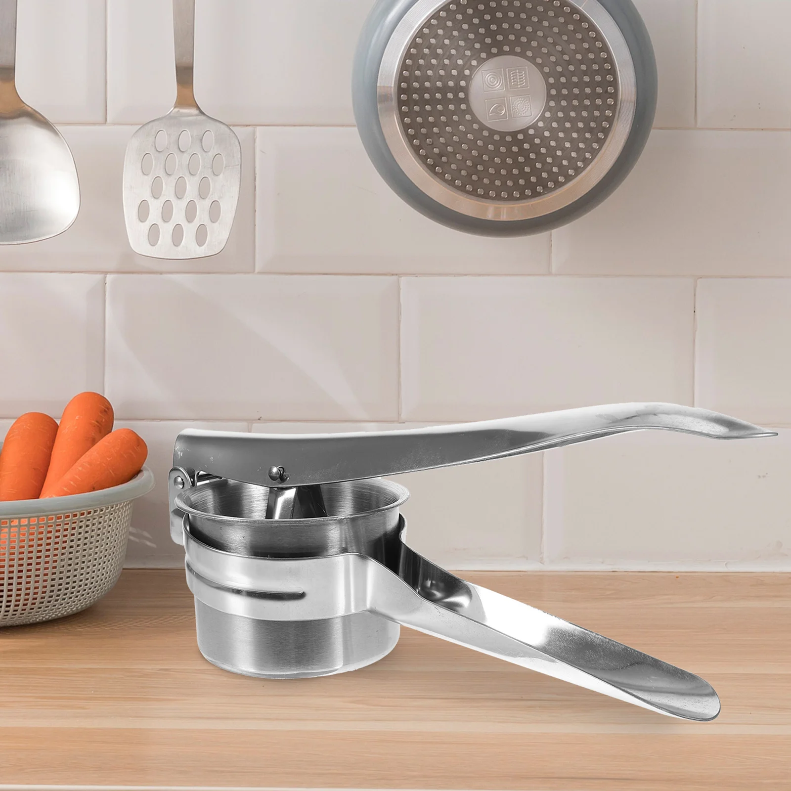 

1Set Potato Presser Stainless Steel Manual Kitchen Masher Home Potato Ricer Fruit Vegetable Pressing Tool Non-Slip