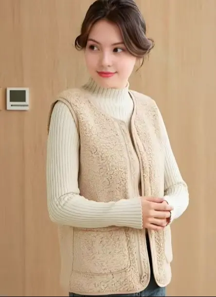 Fashionable Short Lamb Fur Vest Women's Outerwear Spring Warm Versatile Shoulder Bared Tank Fleece Vest Full Zip Waistcoat