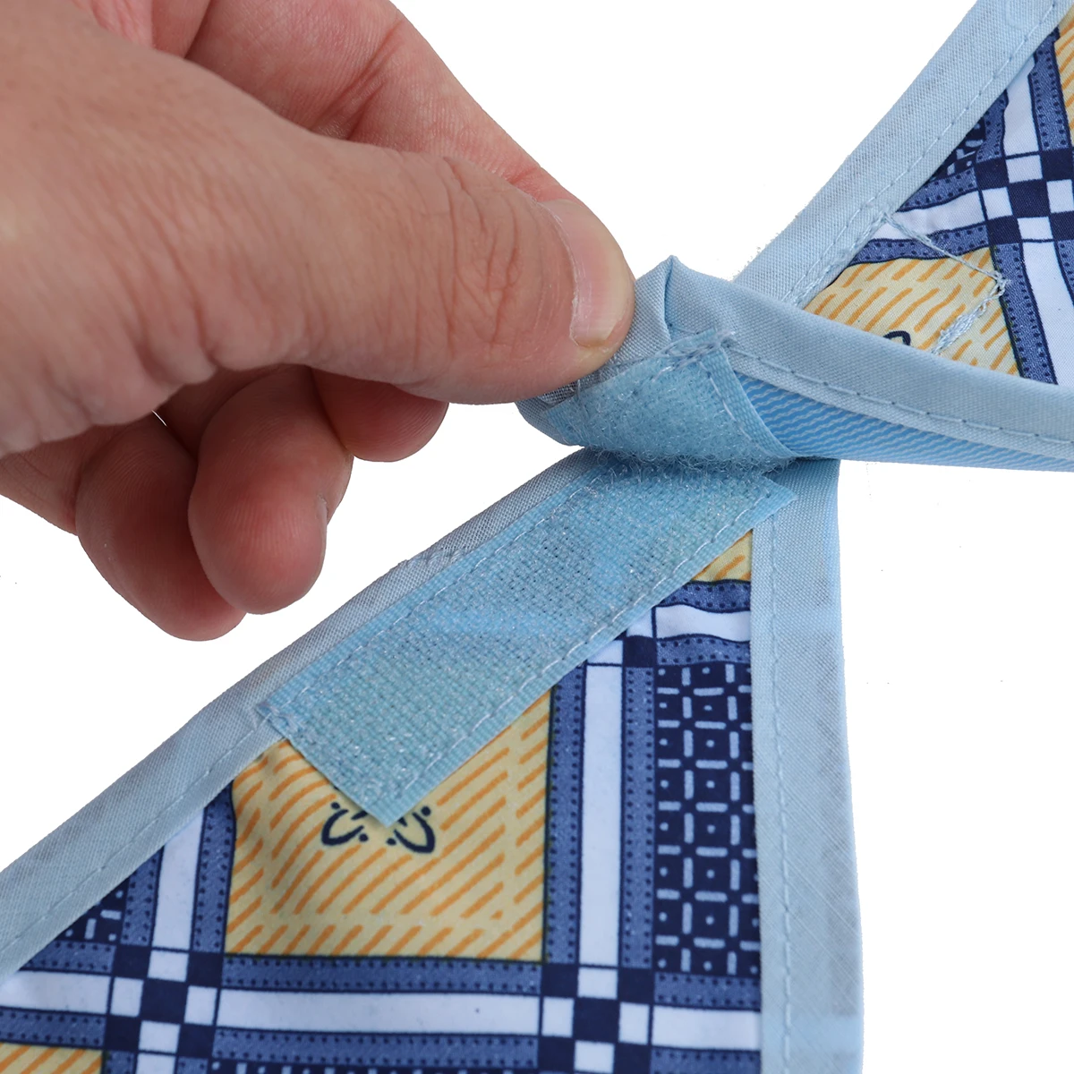 

Двухслойный водонепроницаемый нагрудник в цветочную клетку для взрослых, защита для еды, фиксированная для прикожих к постели Convalescents