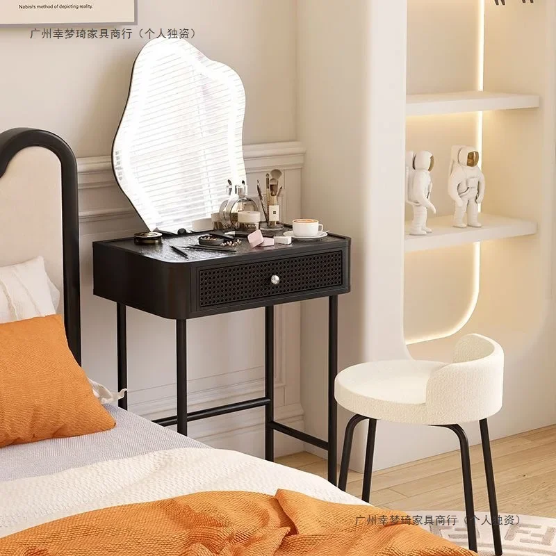 HYS dresser bedroom small apartment black wrought iron cream wind master bedroom makeup table premium light luxury