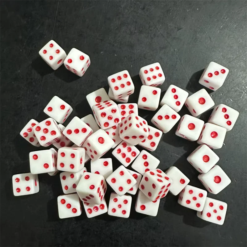 100 pièces 6 couleurs en plastique blanc jeu dés à angle droit Standard D6 Point Six faces Cube dés pour accessoires de jeu de société 5*5*5mm / Divertissement