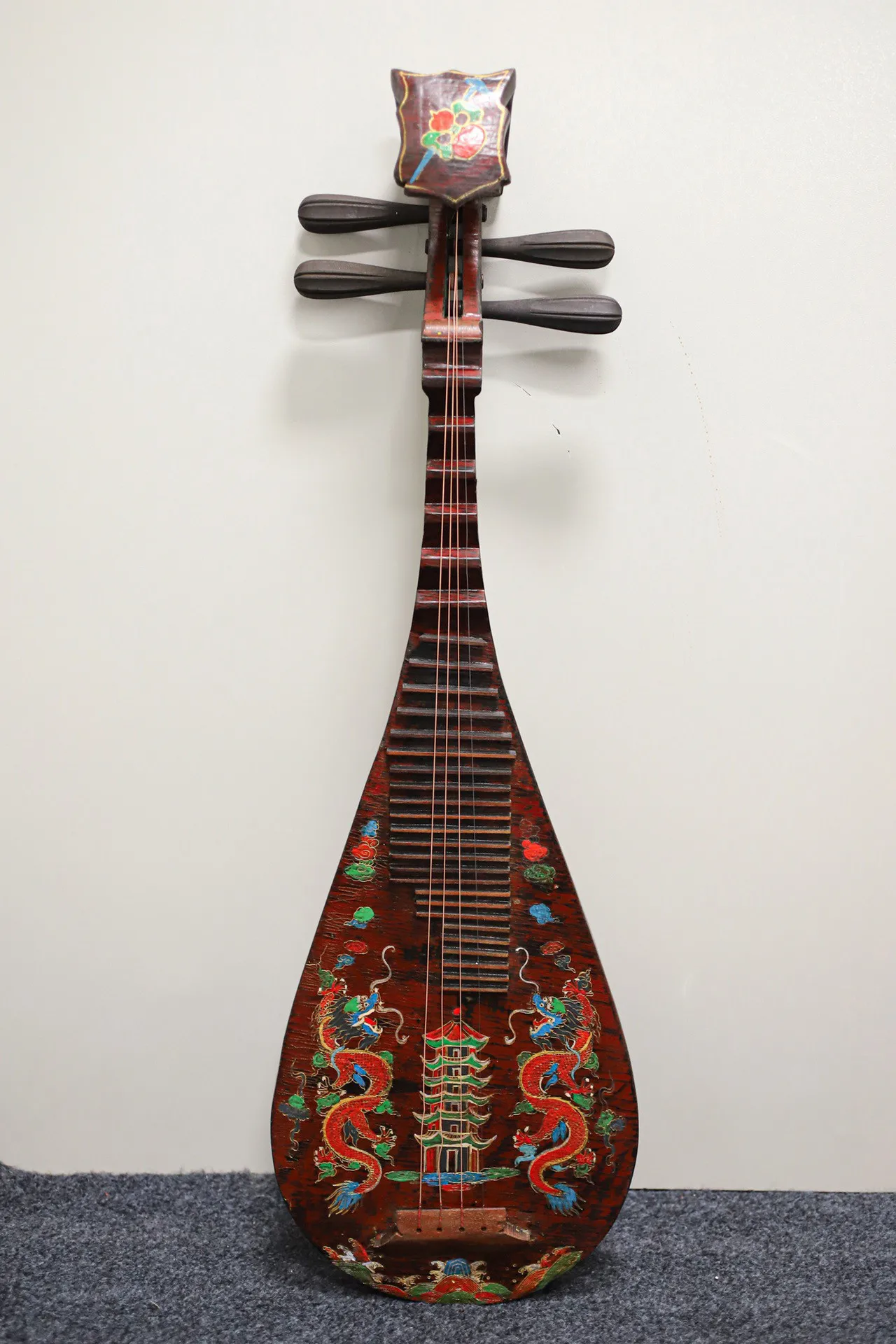 Vintage pipa musical instruments, ornaments, decorations, home vintage nostalgic crafts