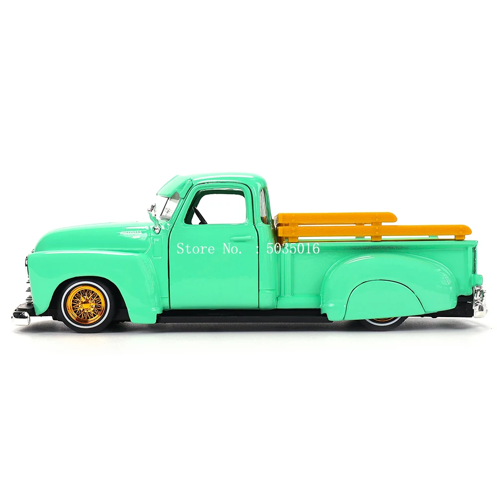 Maisto 1:25 1950 Chevrolet 3100 Pickup Supercar Antique Car Static Die Casting Car Collectible Model Car Toy Gift Tide Play