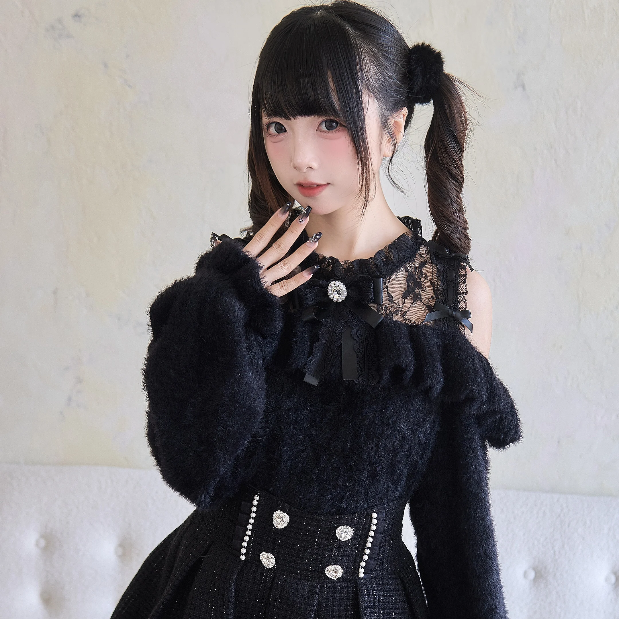 

Dophee Original Fluffy Women Knitted Shirts Off Shoulder Hollow Out Lace Long Sleeve Sweaters Beading Bow Pullovers Knit Tops