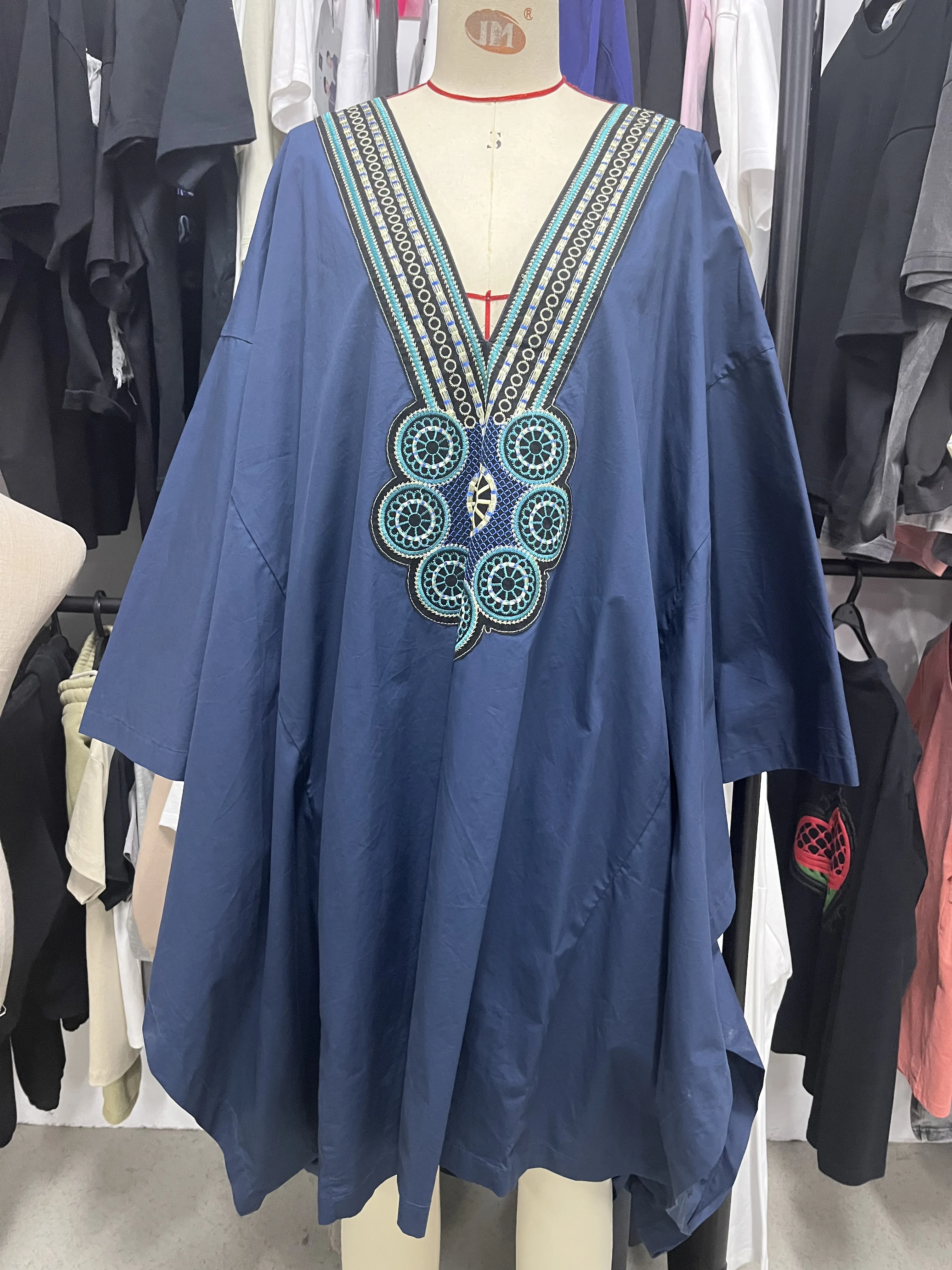 African Clothing Sample Stock Clearance Colorful African Batik Print Women's Tops and Dresses