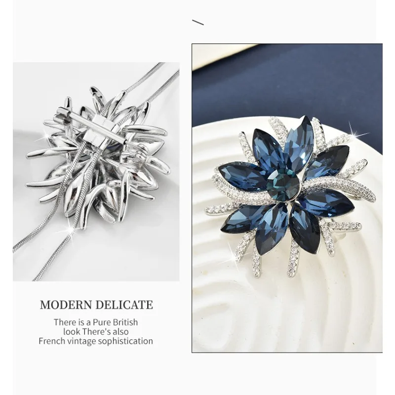 

The Hua Su La sweater chain can be used as a brooch and is a multi-functional and elegant women's necklace, a retro necklace