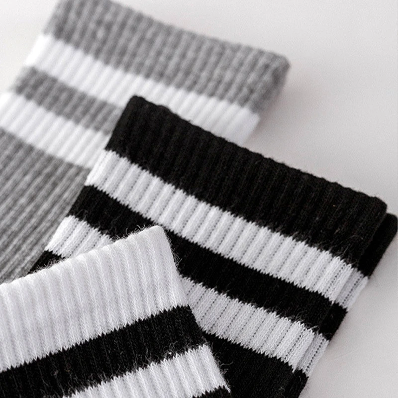 1/6pairs Men's Socks Spring Autumn Simple Casual Black White Striped Socks Breathable Mid Tube Sock High-quality Round