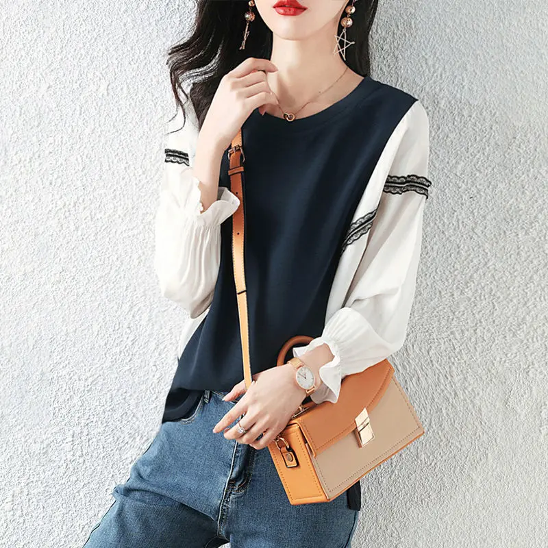 Fashion O-Neck Spliced Lace Princess Sleeve Shirt Loose Casual Pullovers 2022 Autumn New Women\'s Clothing Commute Blouses