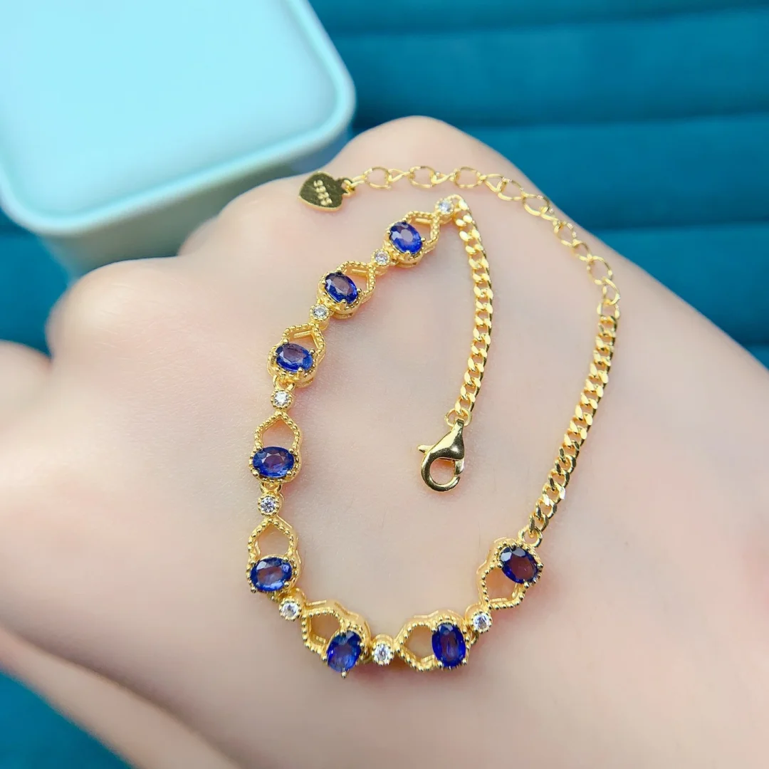 

Exquisite Natural Sapphire Hand Bracelet S925 Pure Silver Fashion Jewelry Vivid Gemstone Premium Daily Ornament