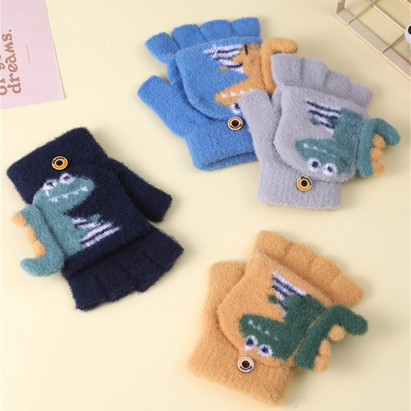 3-9-year-old children\'s gloves, winter male and female baby dinosaur cute warm half finger covered gloves