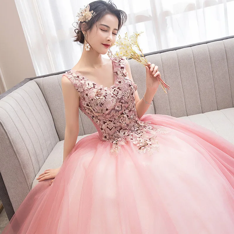 Gaun Prom Leher V Applique Renda 3D Gaun Pesta Gaun Pesta Malam Formal Murah Merah Muda Vestidos De 15 Quinceañera Robes De Soirée