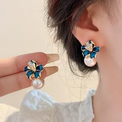925 Silver Needle Korean Fashion Crystal Flower Earrings For Women Jewelry 2026 Trending Luxury Women's French Pearl Earrings