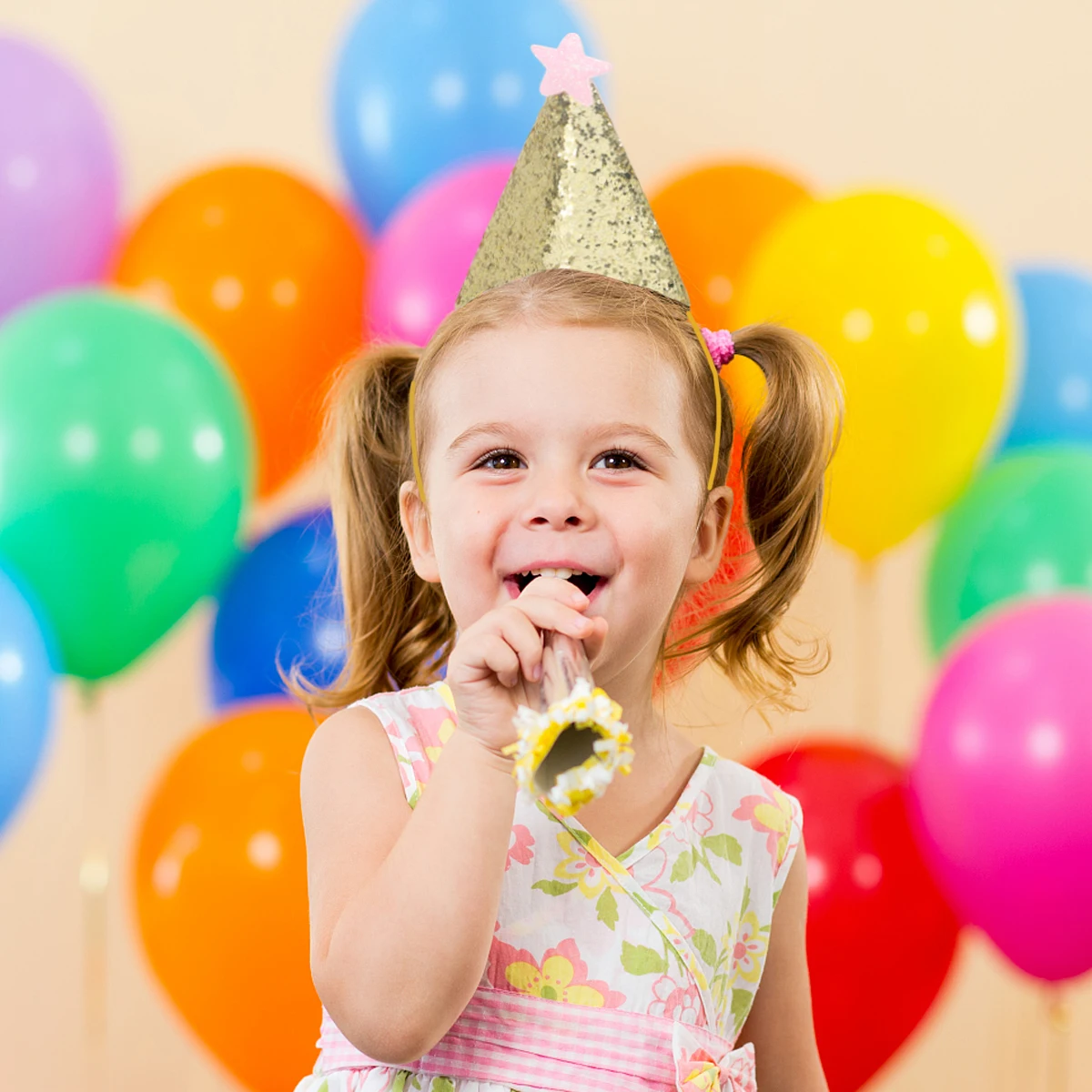 

4 Pcs Party Caps Hats Kids Birthday Party Decorations Mini Cone Caps Sequins Photo Props party hats festive