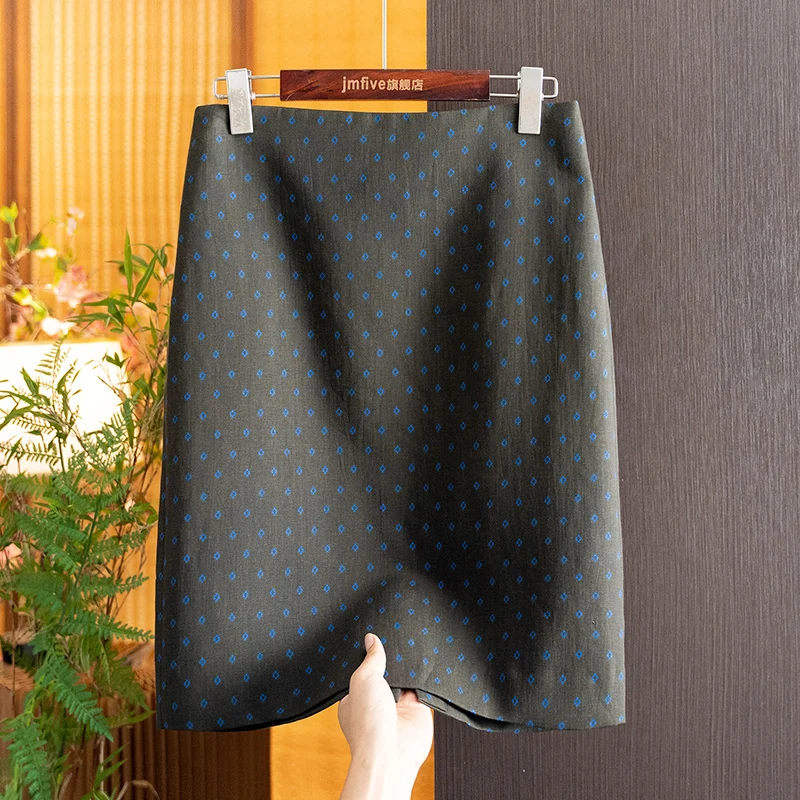 New Chinese-Style Tencel High-Waisted Slimming and Elegant Skirt for Women, 2026 Autumn New Retro Stylish Straight Skirt for Women