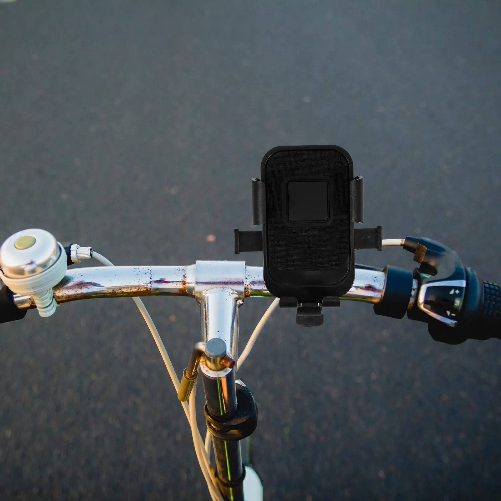 Electric Bike Phone Holder Motorcycle Charging Shockproof Anti Vibration Adjustable Navigation Bracket for Bicycle Scooter