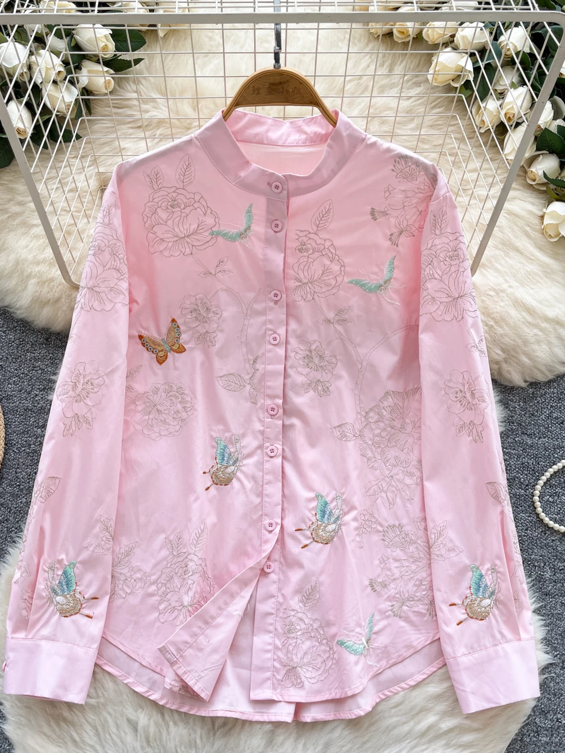 

New Chinese Sle Embroidered Loose Fit Stand Collar Women's irt Summer Trendy Luxury Lady Personali Top