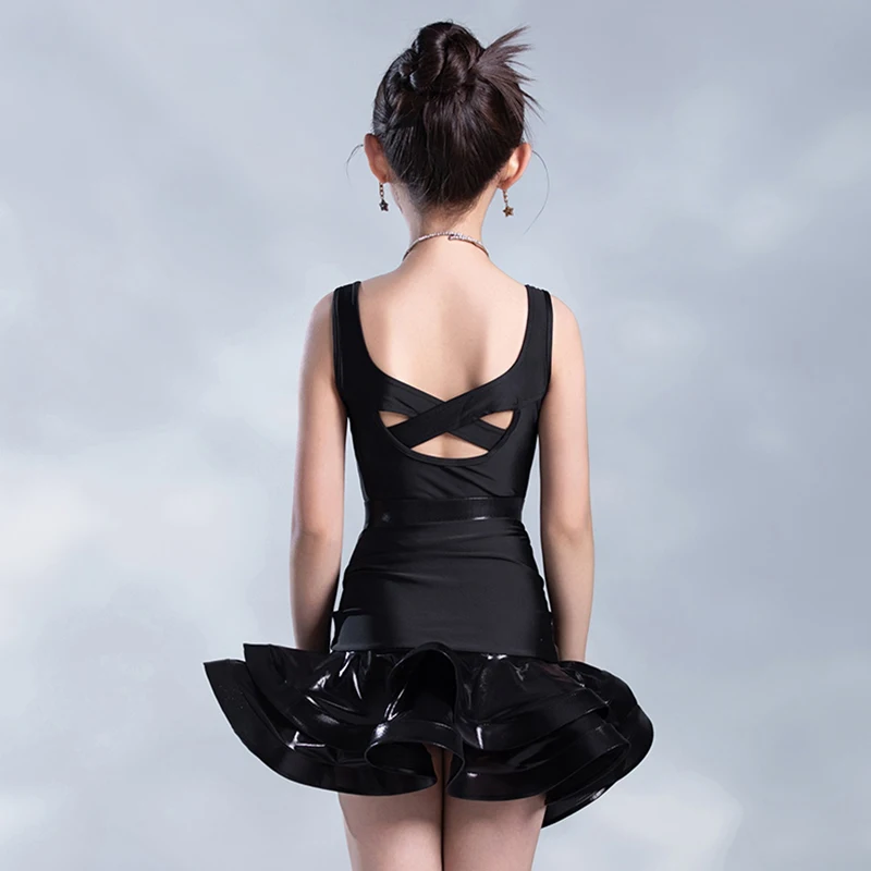 Meisjes Latin Danskostuum Kinder Samba Trainingskleding Prestatiekleding Latin Dans Lederen Visgraatrok Set XH2752