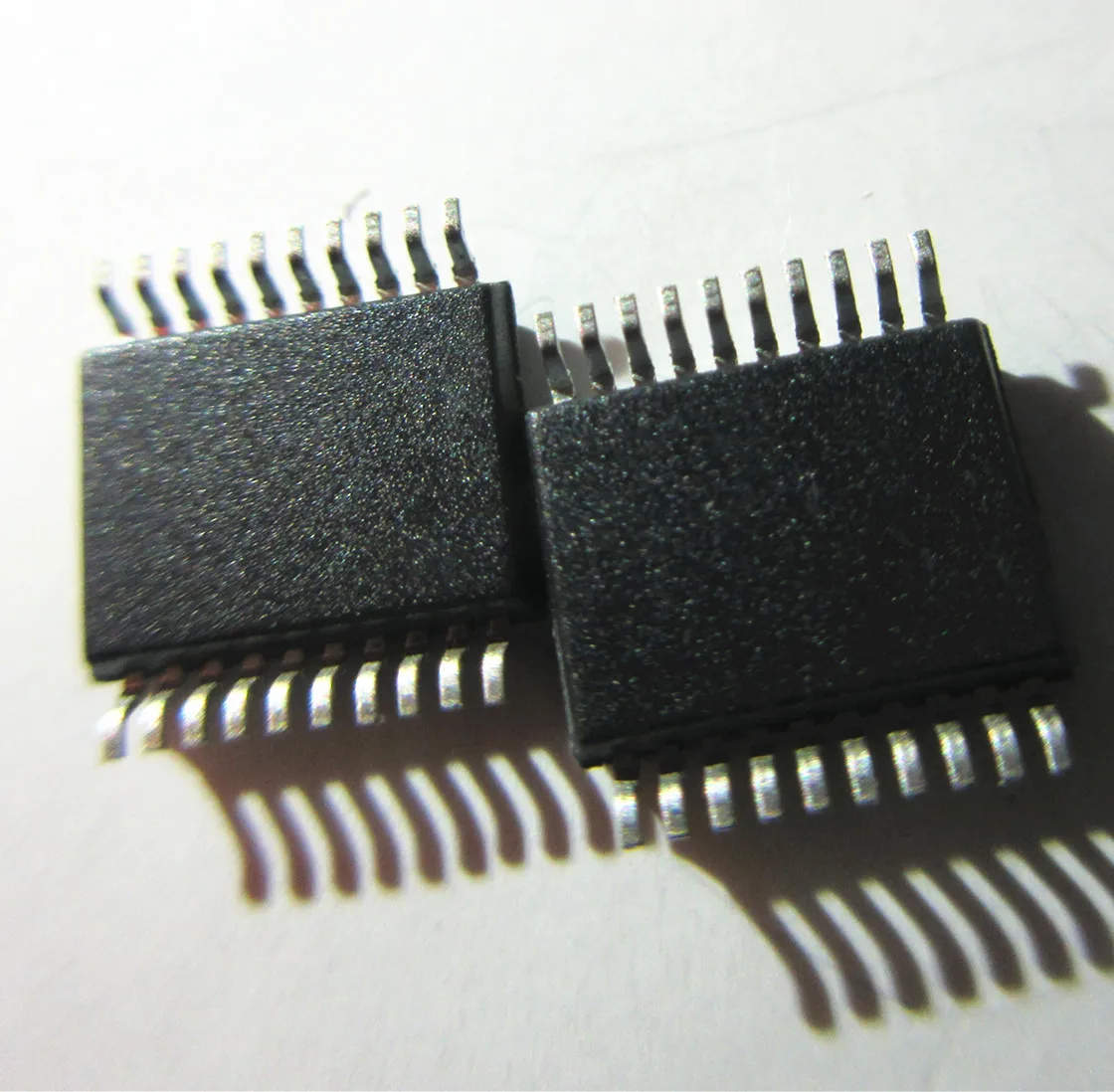 BC7281BEC BC57E687C-GITB-E4 SSOP-20 10ST