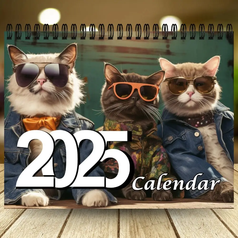 Nuovo calendario per gatti 2025 calendario per gatti alla moda calendario da parete divertente decorazione per la casa di capodanno calendario a spirale da 12 mesi calendario da gioco