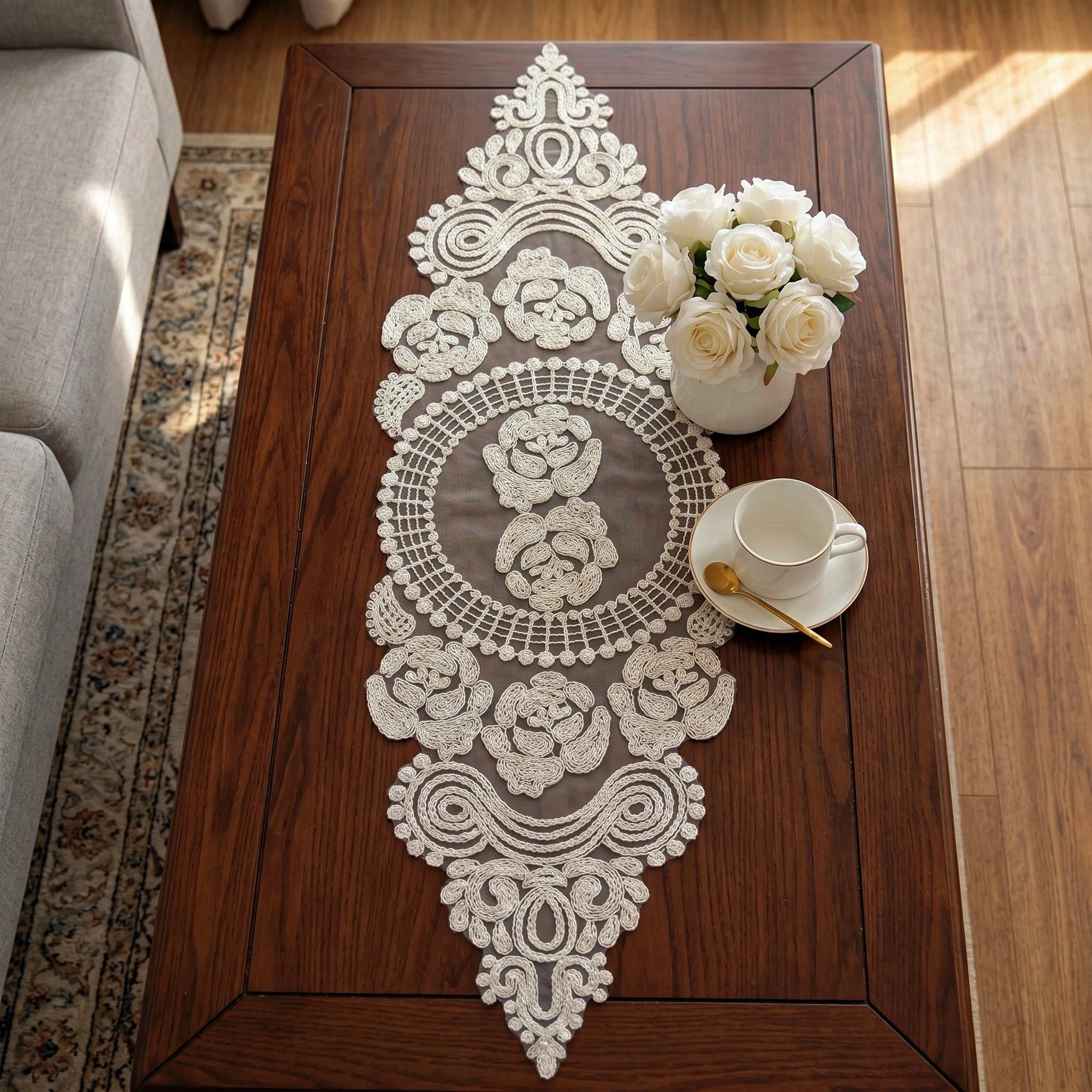 Luxuriöser Tischläufer aus Stoff, rutschfeste Tischsets, Couchtisch-Dekoration, rechteckiger Tischläufer für Boho-Dekor