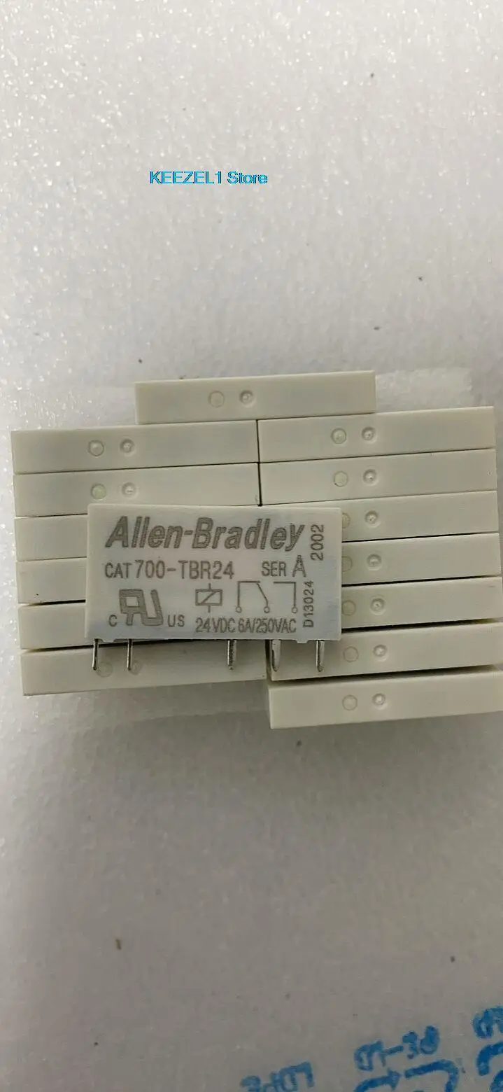 Spot CAT 700-TBR24 relay 24VDC/6A 5-pin  5PCS -1lot