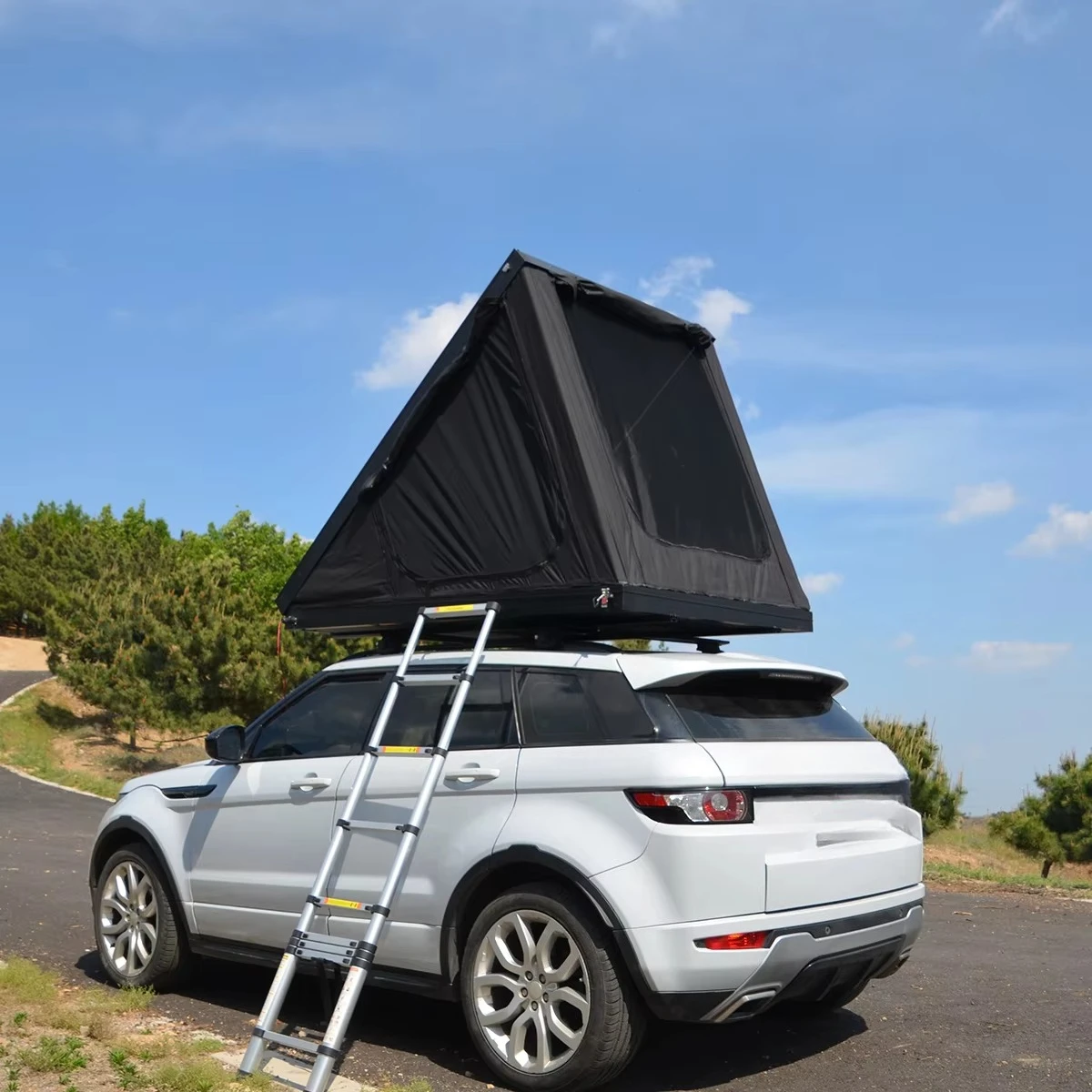 

Portable Waterproof Electric Roof Tent with Eco-Friendly Design Quick Setup Fabric for Off-Road Vehicle Use