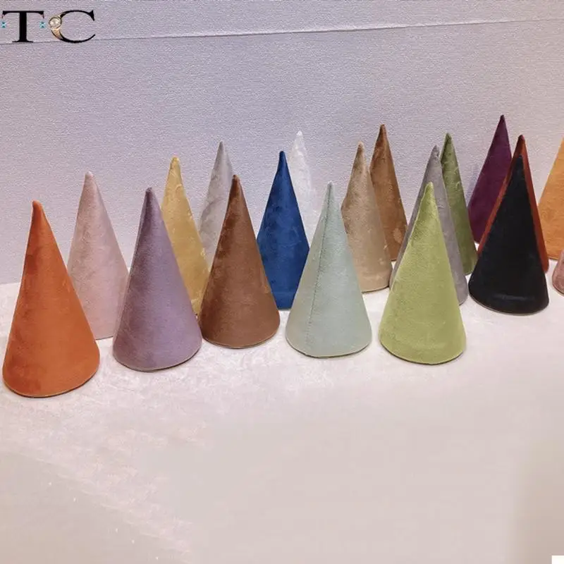 

Велюровая коническая подставка для демонстрации украшений, подставка для хранения браслетов и часов, подставка для демонстрации на прилавке дома