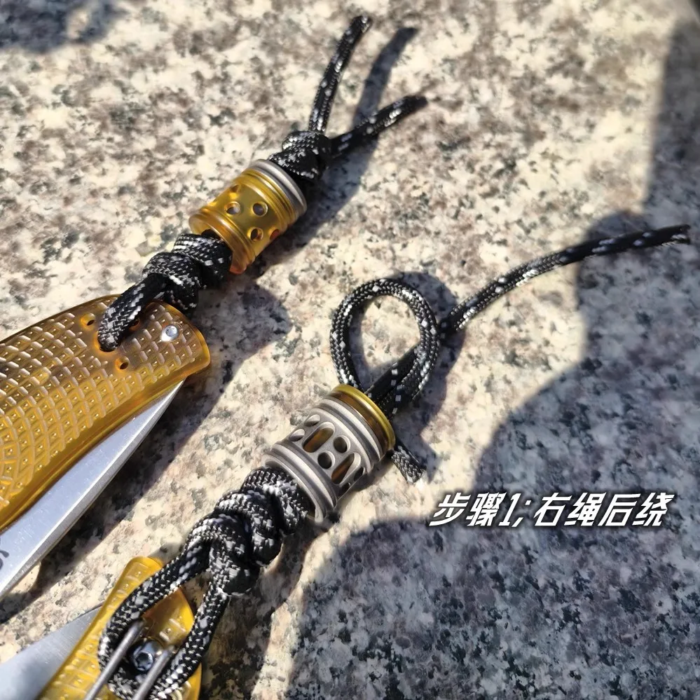 

1PC PEI Polyetherimide Titanium Alloy Pendant DIY Paracord Beads Keyring Bracelet Beads Pendant EDC Tool