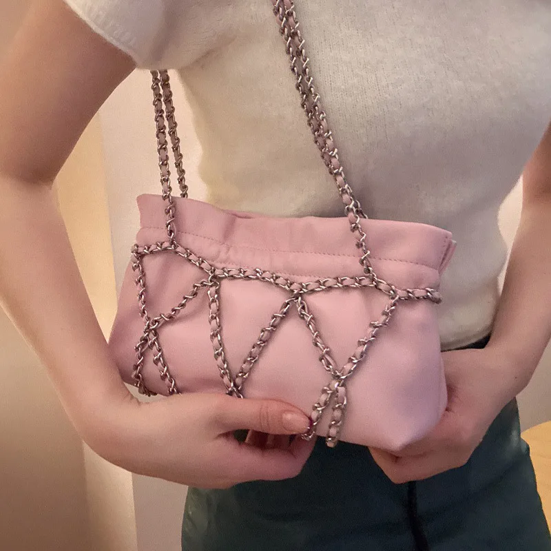 

Elegant Women's Sheepskin Cloud Bag 22CM Underarm Handbag Chain Decorated Shoulder Bag 2026 Trendy Style Suitable for Daily Use