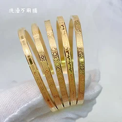 A Titanium steel fashion women's bracelet