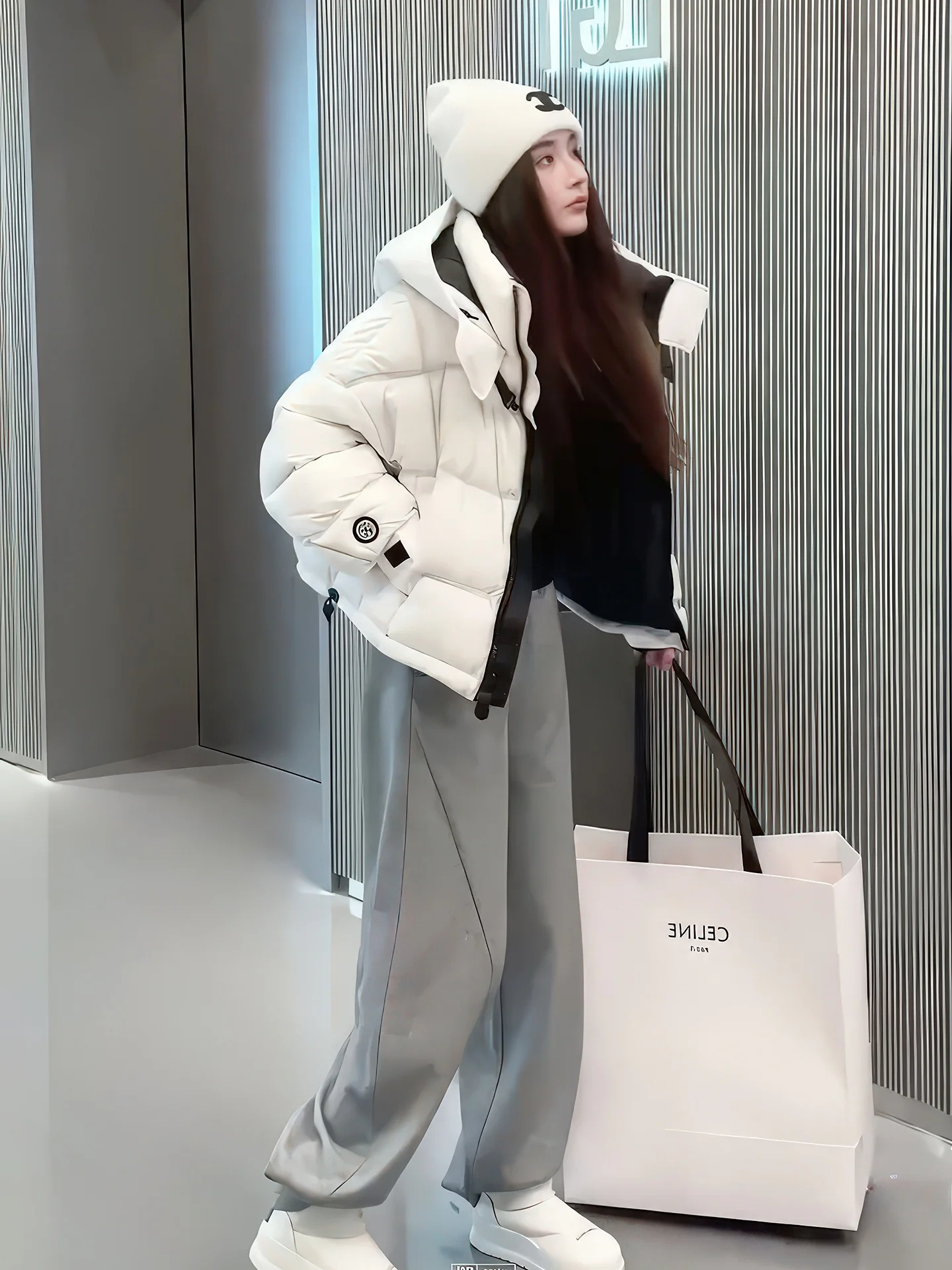 

Женская зимняя куртка свободного кроя с капюшоном, утепленная, с дизайном «Облака и волны» в корейском стиле, для повседневной носки